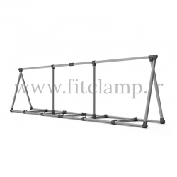 A-frame display structure for tension banner on aluminium tubular structure. With 2 center reinforcements. FitClamp.