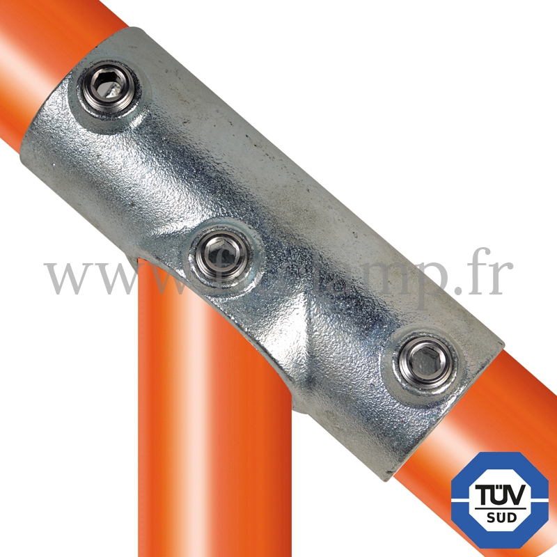 Raccord tubulaire T long incliné 30°-45° (127) pour un assemblage tubulaire. Compatible pour fixer 3 tubes.