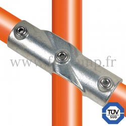 Conector tubular 130: Cruz inclinada compatible con 3 tubos para montaje tubular. FitClamp.