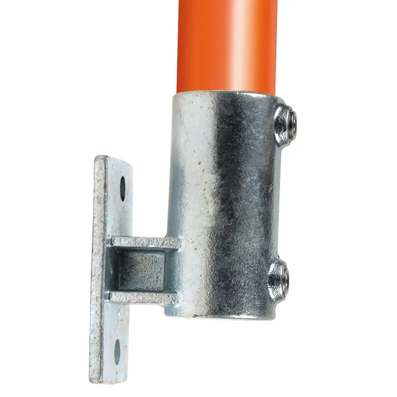 Conector tubular 144: Soporte de fijación con pletina vertical para montaje tubular. con doble protección de galvanizado