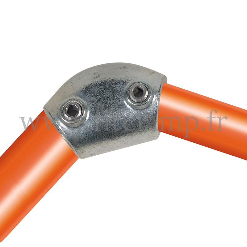 Conector tubular 124: Codo 15°-60° compatible con 2 tubos para montaje tubular. FitClamp. con doble protección de galvanizado